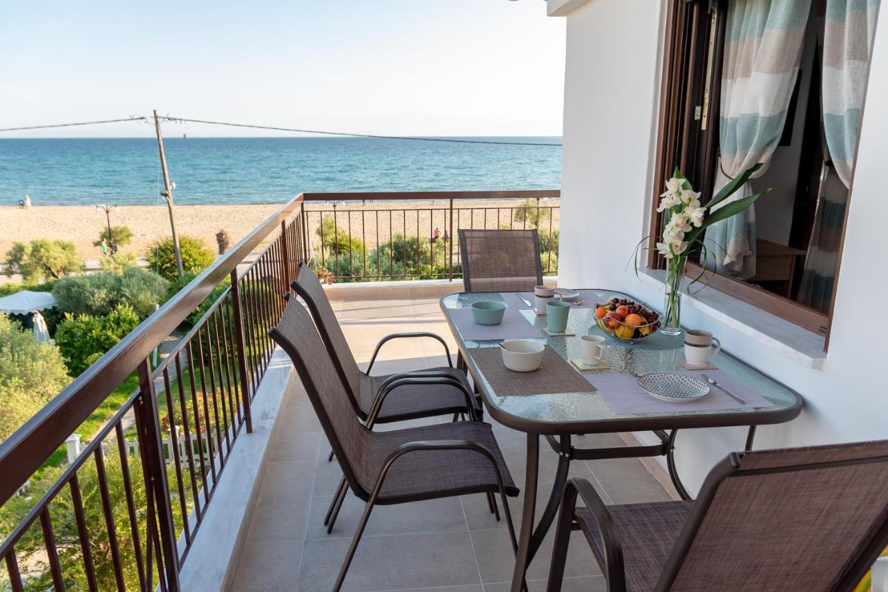 Dimi Seafront Apartment By Rentals Pro Services - 尼亚·蒙达尼亚 外观 照片